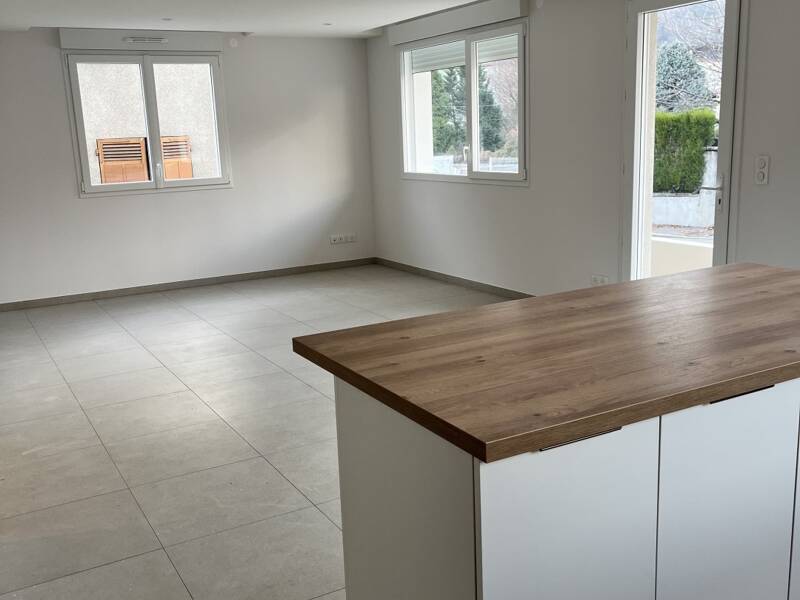 Maison à louer, 88m², UGINE