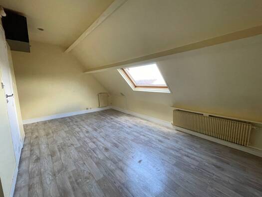 Appartement à vendre 99 000 € 1 pièce 17 m² Étage 4/4 Les Dix Arpents Sartrouville 78500