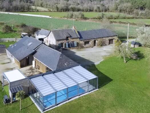 Maison à vendre 649 000 € 11 pièces 7 chambres 324 m² 163 320 m² de terrain Bovel 35330