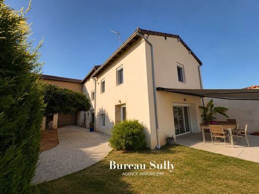 Maison à vendre 475 000 € 6 pièces 4 chambres 166 m² 700 m² de terrain Arnas 69400