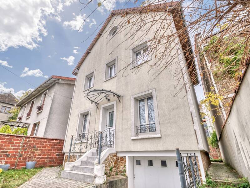 Maison à vendre, 160m², SAINT MAUR DES FOSSES