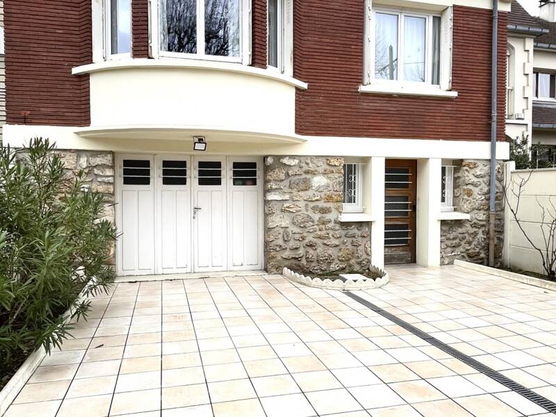 Maison à vendre, 140m², SAINT MAUR DES FOSSES