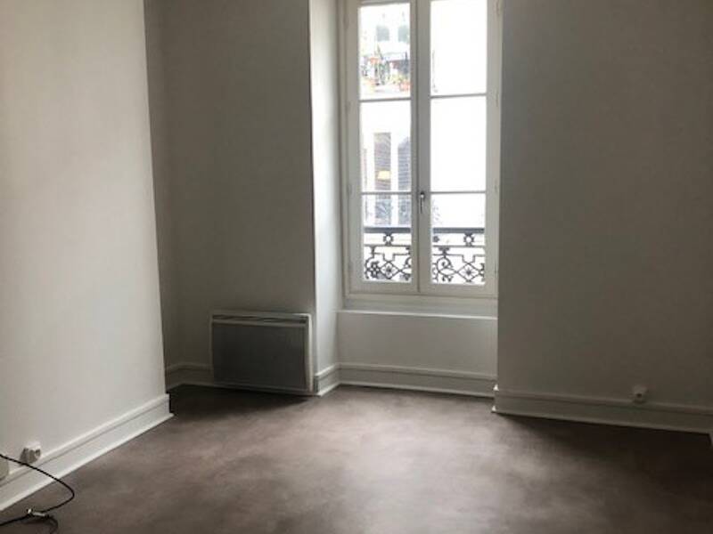 Maison à louer, 49m², PARIS 18E