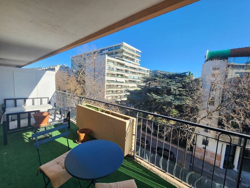Maison à louer, 37m², CANNES