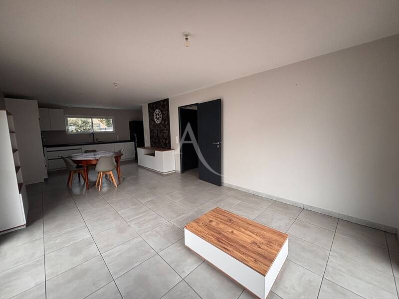 Maison à louer, 65m², POIROUX