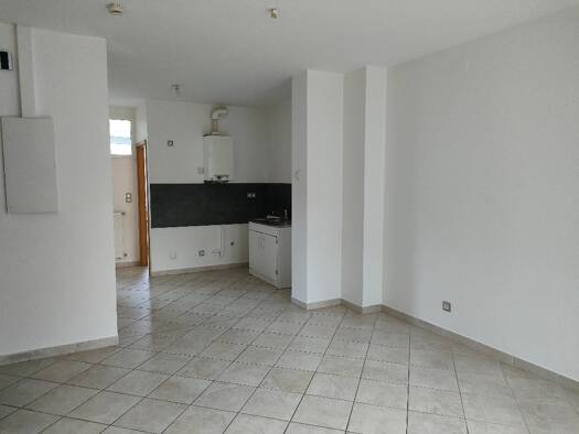 Appartement à louer 465 € 2 pièces 1 chambre 42 m² RDC/4 Blauberg Sarreguemines 57200