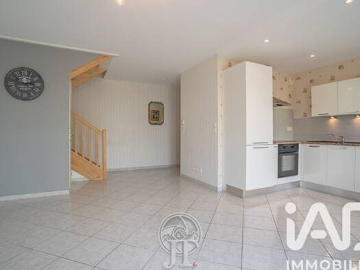 Duplex à vendre 199 000 € 3 pièces 2 chambres 67 m² RDC Sud Ouest Guénange 57310