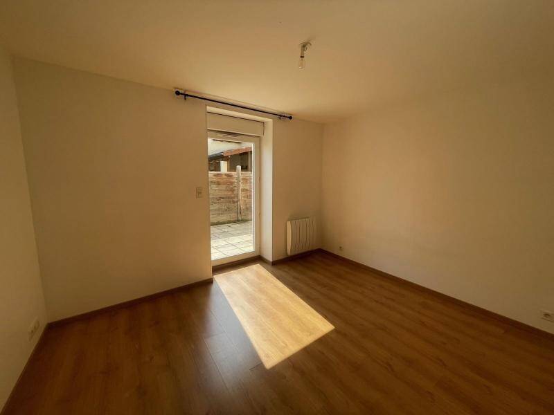 Maison à louer, 69m², FONTAINES SAINT MARTIN