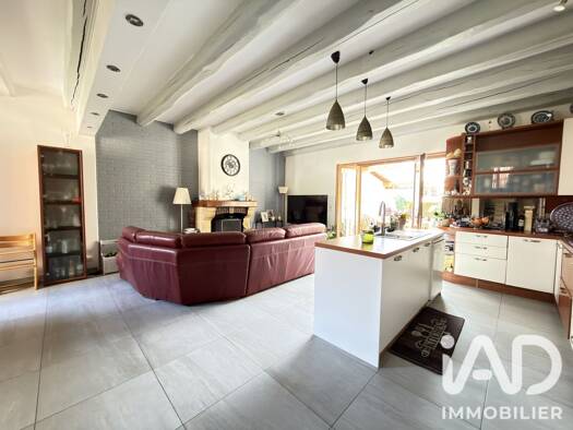Maison à vendre 442 900 € 6 pièces 4 chambres 176,91 m² 327 m² de terrain Le Val-Notre Dame Sartrouville 78500