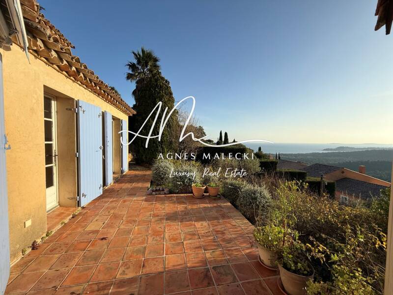 Maison à vendre, 150m², LA CROIX VALMER