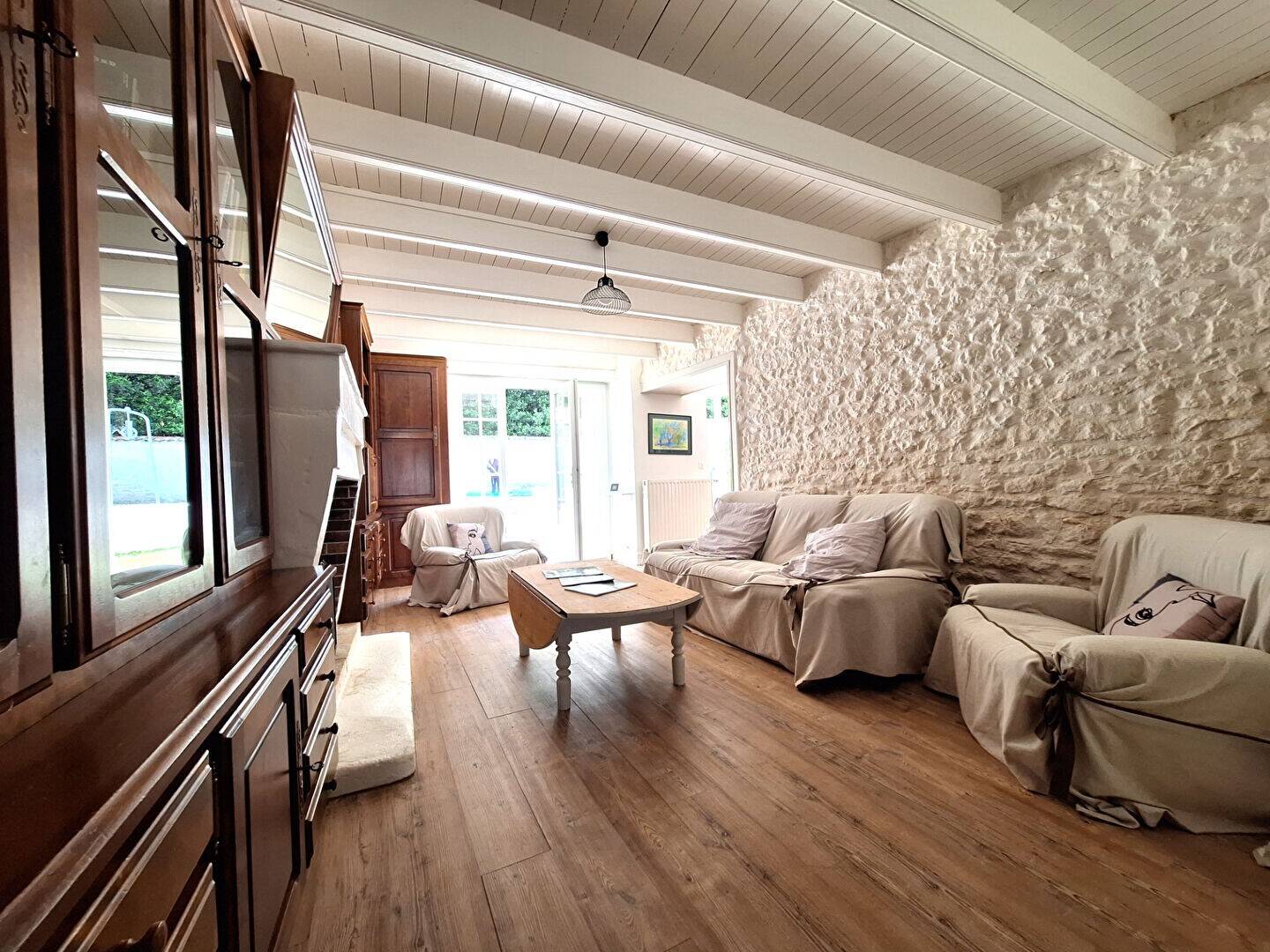Maison à vendre, 239m², LA JARNE