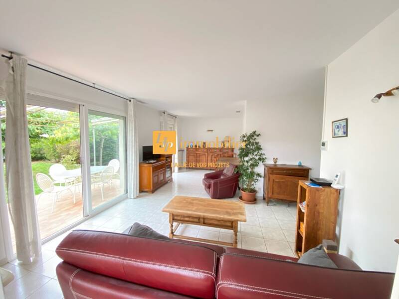 Maison à louer, 85m², LES MATELLES