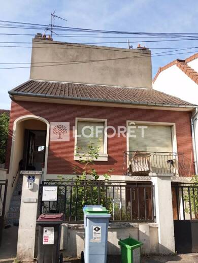 Maison à vendre 330 000 € 4 pièces 3 chambres 90 m² 250 m² de terrain Le Mainguy-Le Moulin à Vent Bondy 93140