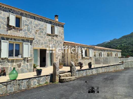 Maison à vendre 1 230 000 € 26 pièces 7 chambres 500 m² 2 000 m² de terrain Sollacaro 20140