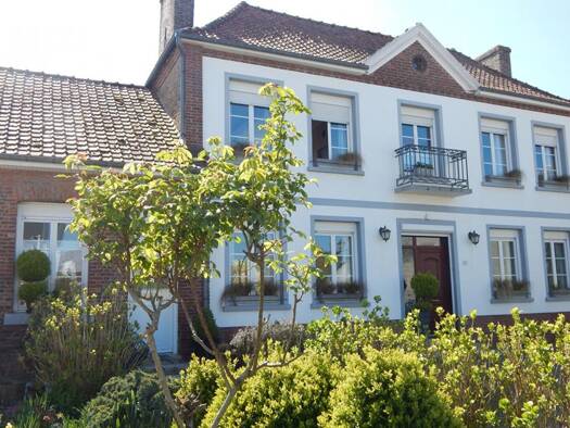Maison à vendre 263 000 € 6 pièces 3 chambres 146 m² 942 m² de terrain Hallencourt 80490