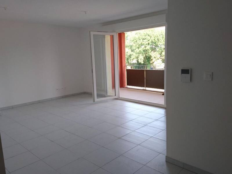 Maison à louer, 60m², LA SALVETAT SAINT GILLES