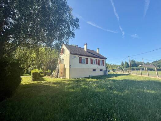 Maison à vendre 144 900 € 8 pièces 4 chambres 119 m² Coucy-le-Château-Auffrique 02380