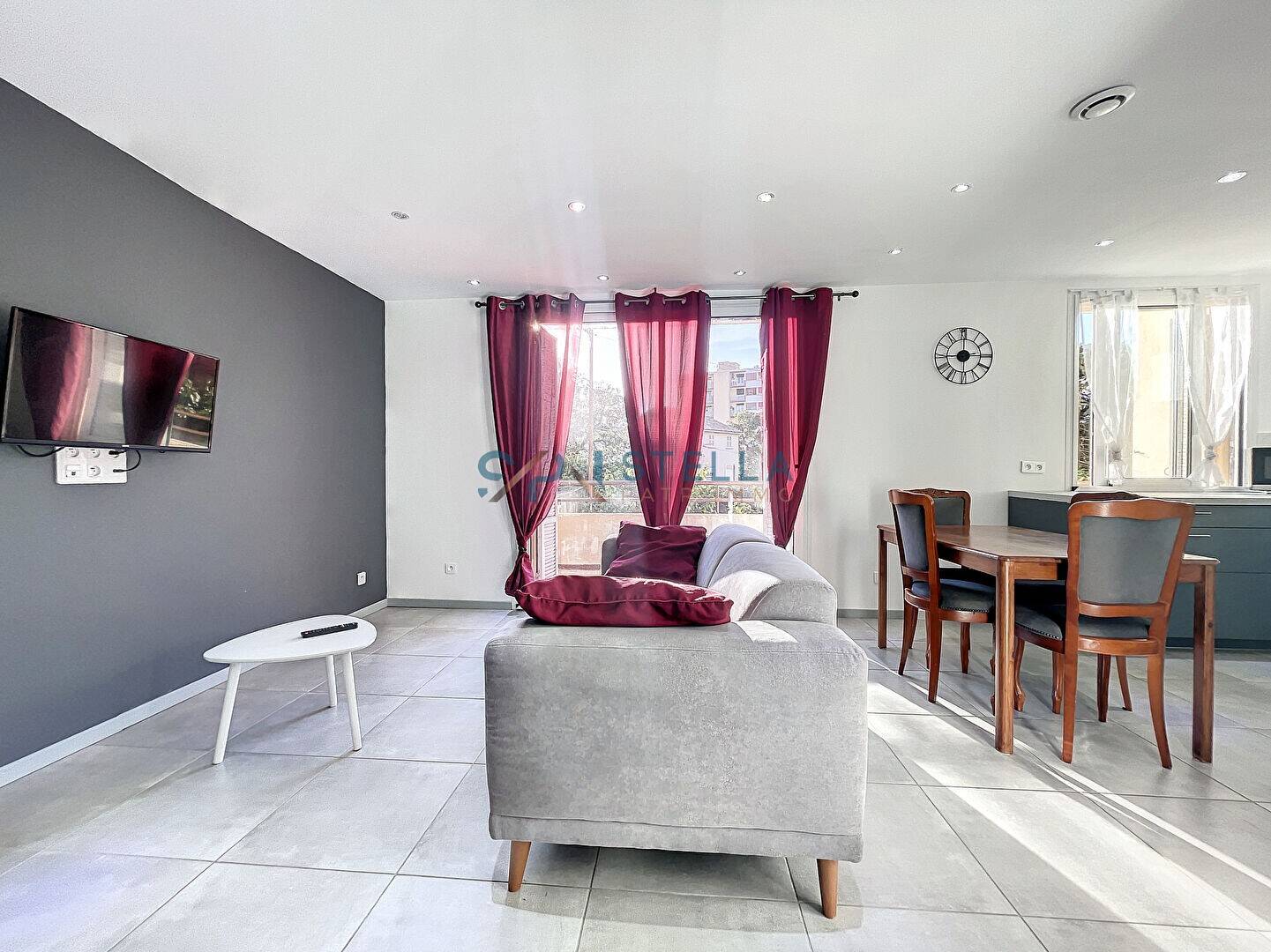 Maison à louer, 57m², AJACCIO