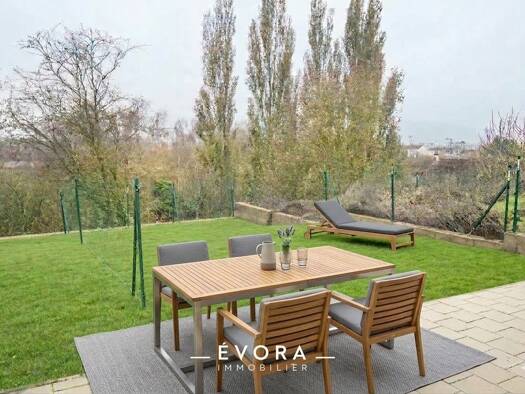 Duplex à vendre 199 500 € 3 pièces 2 chambres 79 m² RDC Vitry-sur-Orne 57185