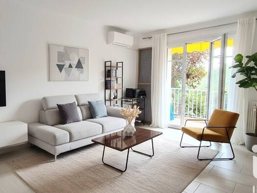 Appartement à vendre 218 000 € 2 pièces 1 chambre 36,12 m² RDC/3 Croix des Gardes Cannes 06400