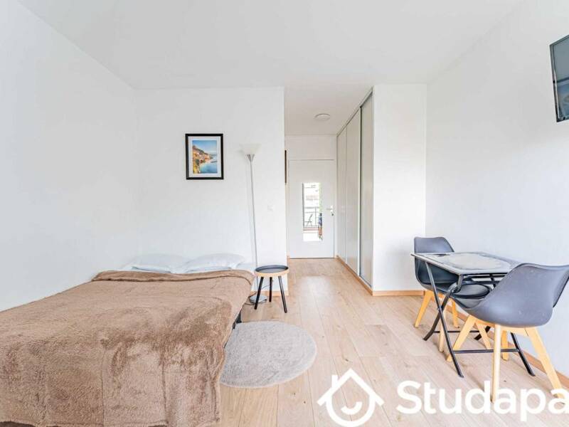 Maison à louer, 21m², COURBEVOIE