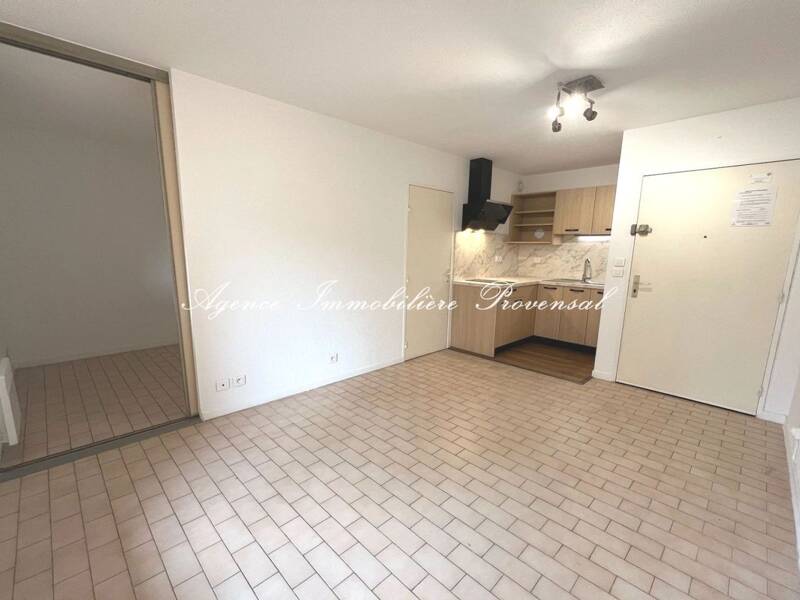 Maison à louer, 24m², SAINTE MAXIME