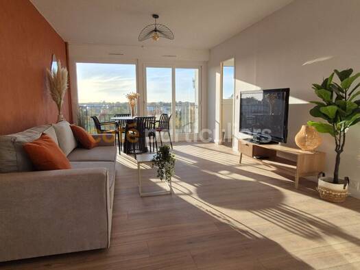 Appartement à vendre 185 120 € 3 pièces 2 chambres 64,74 m² Étage 5/15 Kervénanec-Le Ter Lorient 56100