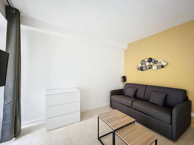 Maison à louer, 20m², PARIS 18E