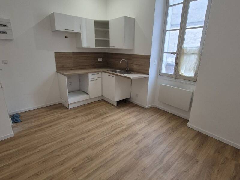 Maison à louer, 32m², MARSEILLE 11E