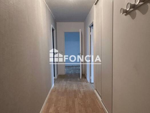 Appartement à louer 1 445 € 4 pièces 3 chambres 84 m² 4ème étage Moulon-Vatonne Centre Gif-sur-Yvette 91190