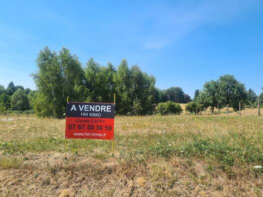 Terrain à vendre 23 000 € 1 842 m² de terrain Bussiere Galant 87230