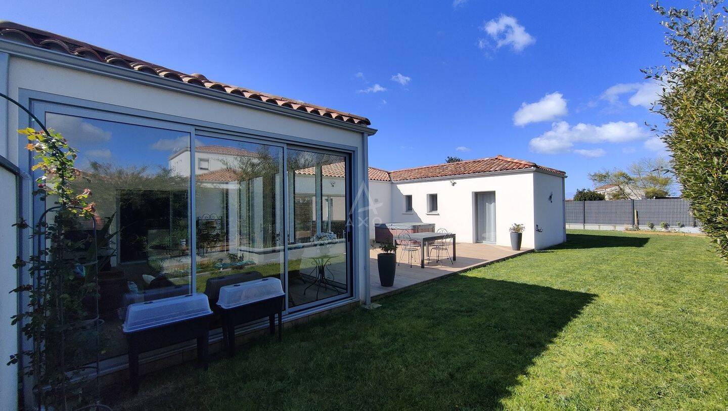 Maison à vendre, 164m², SAINT VINCENT SUR JARD