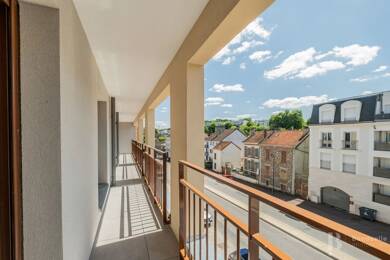 Appartement à louer - Neuf 1 646 € 4 pièces 3 chambres 84 m² 3ème étage Hôtel de Ville Saint-Cyr-l'École 78210