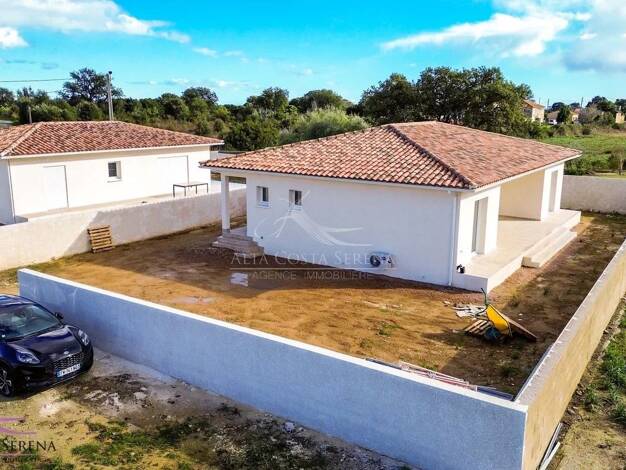 Maison de plain-pied à vendre 420 000 € 4 pièces 3 chambres 114,7 m² 504 m² de terrain Ghisonaccia 20240