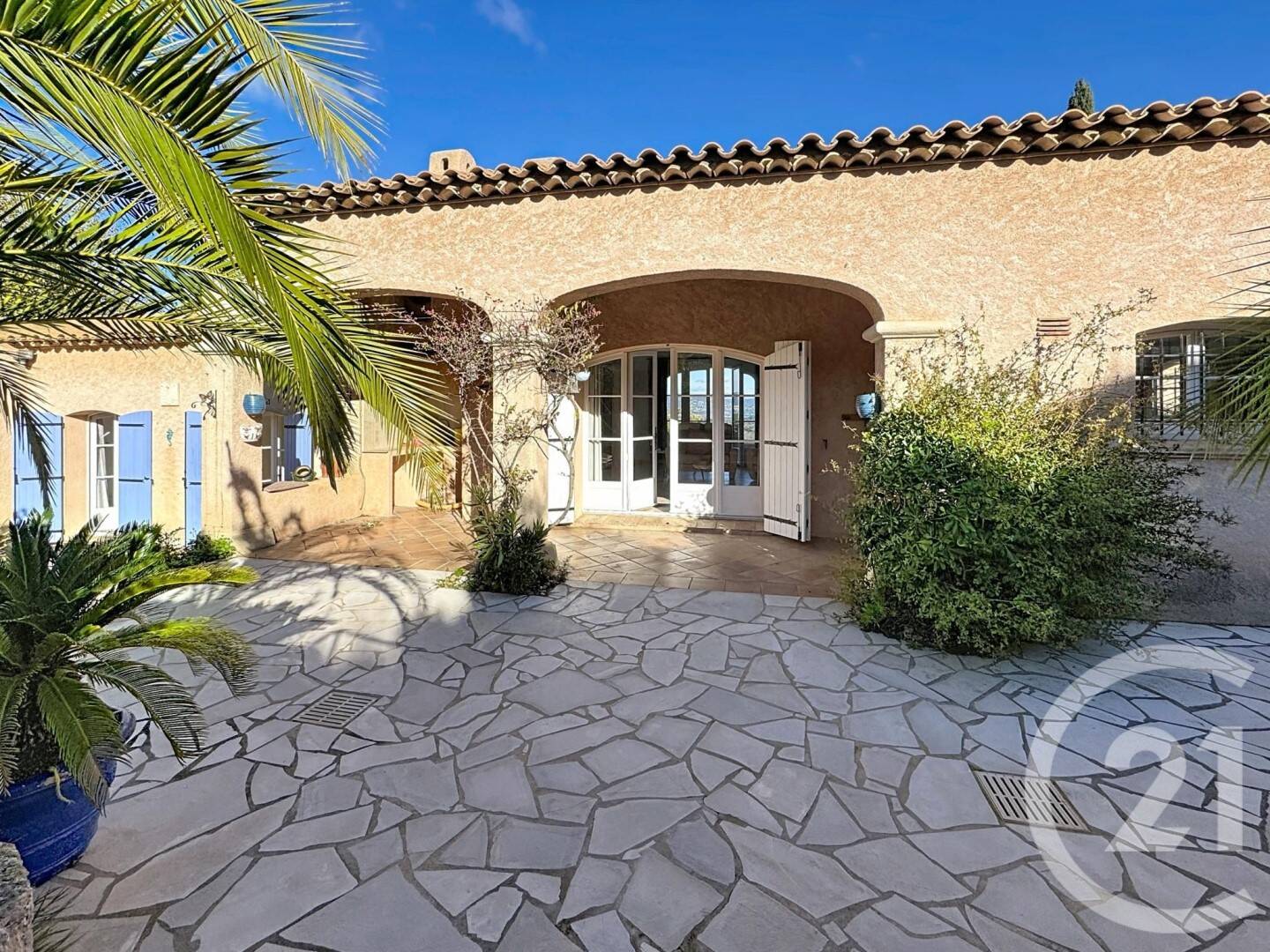 Maison à vendre, 140m², LA CROIX VALMER
