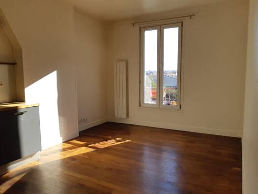 Appartement à vendre 339 900 € 4 pièces 3 chambres 70,28 m² Étage 2/2 Quatre Chemins-Diderot Pantin 93500