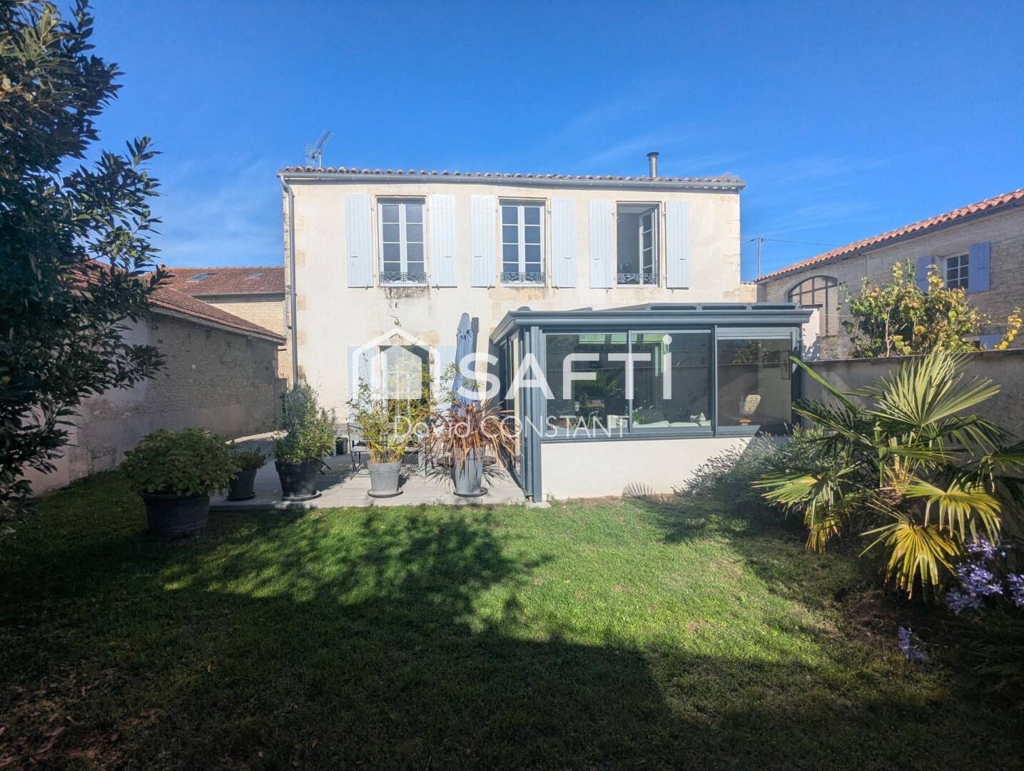 Maison à vendre, 131m², SURGERES