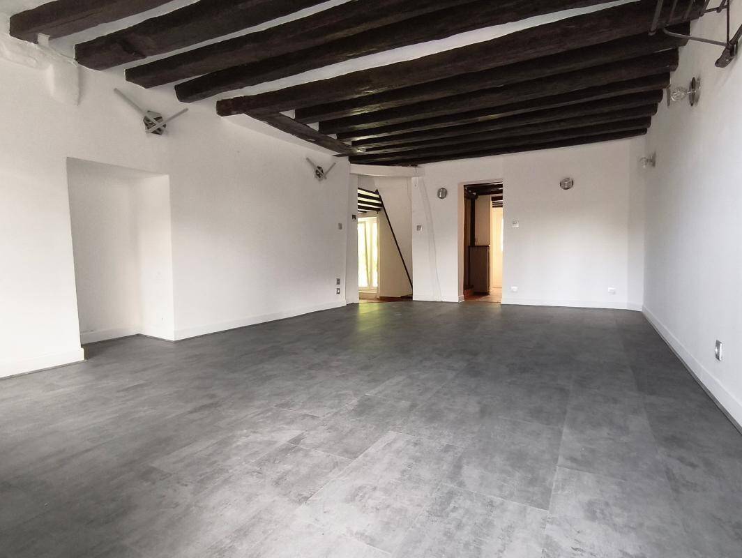 Maison à vendre, 129m², SAINT CYR SUR MORIN
