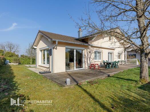 Maison à vendre 314 000 € 6 pièces 4 chambres 131 m² 860 m² de terrain Bourogne 90140