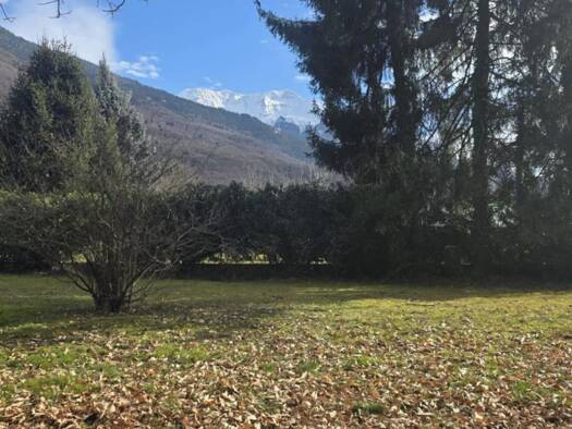 Terrain constructible à vendre 157 000 € 1 300 m² de terrain Tours-en-Savoie 73790