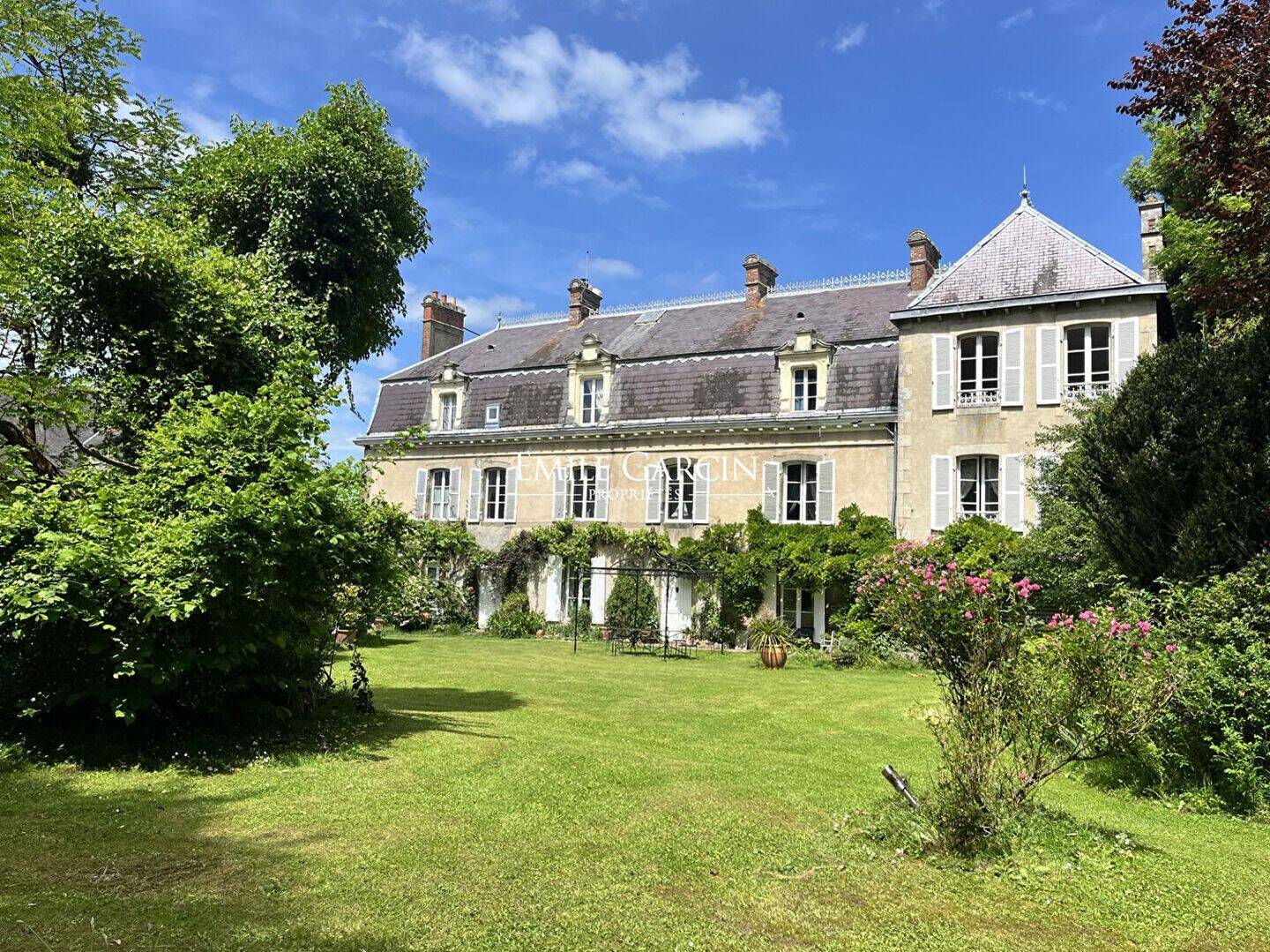 Maison à vendre, 500m², PLEUDIHEN SUR RANCE