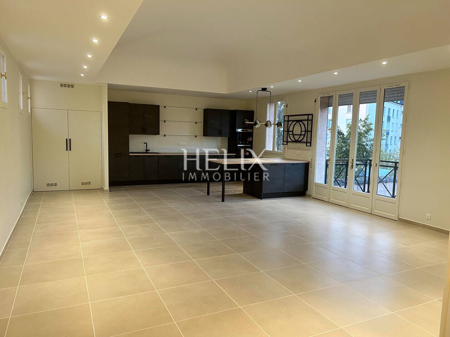 Maison à louer, 122m², VERSAILLES
