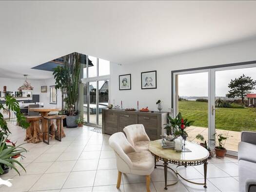 Maison à vendre 611 325 € 5 pièces 3 chambres 187 m² 1 762 m² de terrain Lilia-Saint Michel Plouguerneau 29880