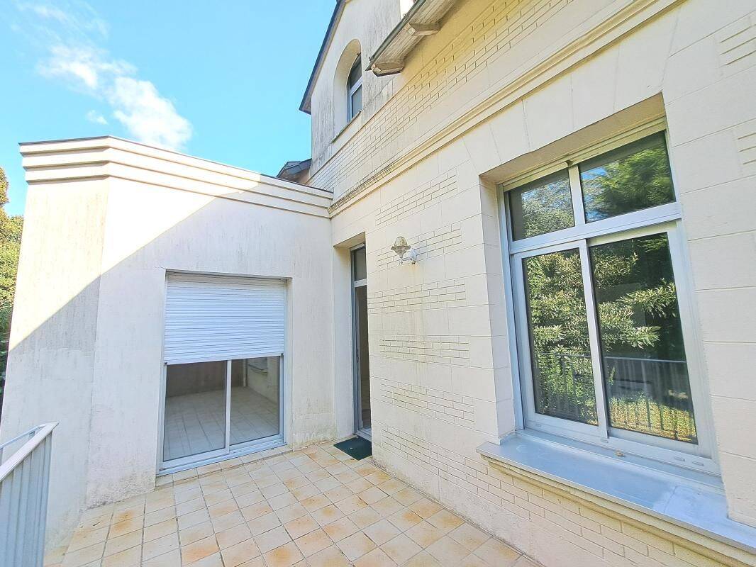 AGREABLE MAISON NANTAISE DE 4 CHAMBRES AVENUE DE LA CLOSE — 7