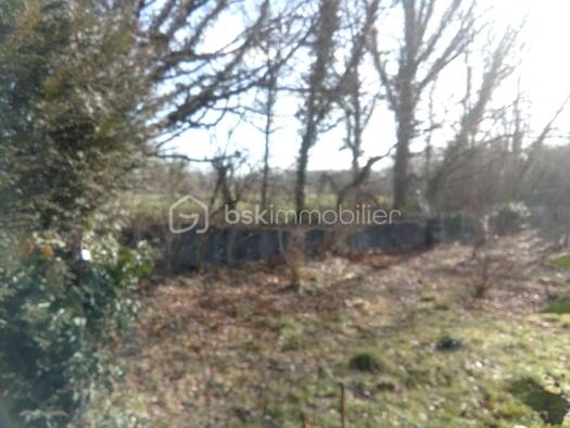 Terrain constructible à vendre 65 000 € 2 700 m² de terrain Grandrû 60400