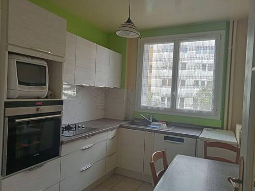 Appartement à louer 1 150 € 3 pièces 1 chambre 57 m² Étage 1/3 Louvois-Anatole France Chaville 92370