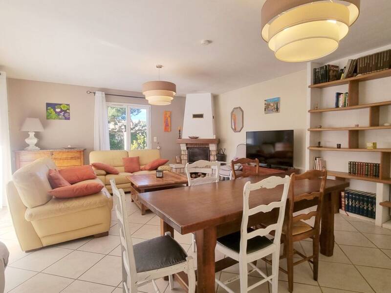 Maison à louer, 103m², SENAS