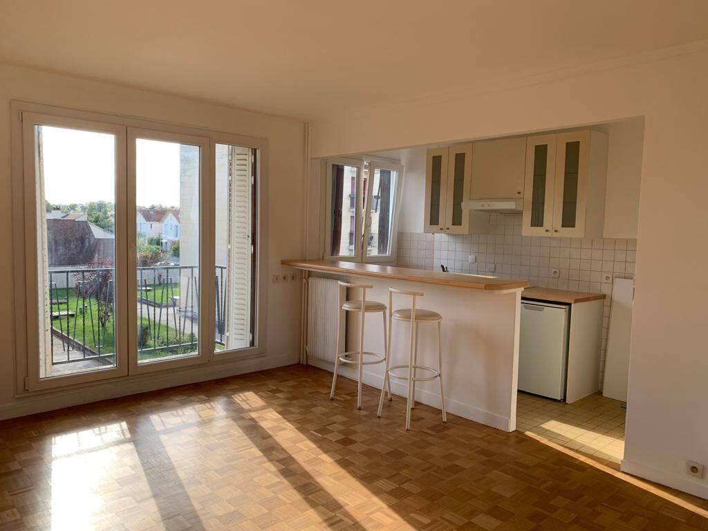 Maison à louer, 30m², SAINT MAUR DES FOSSES