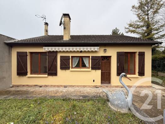 Maison de plain-pied à vendre 305 000 € 4 pièces 2 chambres 83 m² Sarcelles 95200