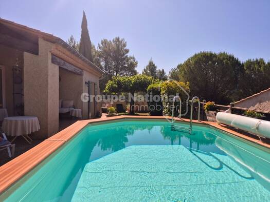 Maison à vendre 470 000 € 7 pièces 5 chambres 152 m² 760 m² de terrain Gréoux-les-Bains 04800